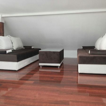 Apartment Studio Grcic Szarajevó Szoba fotó